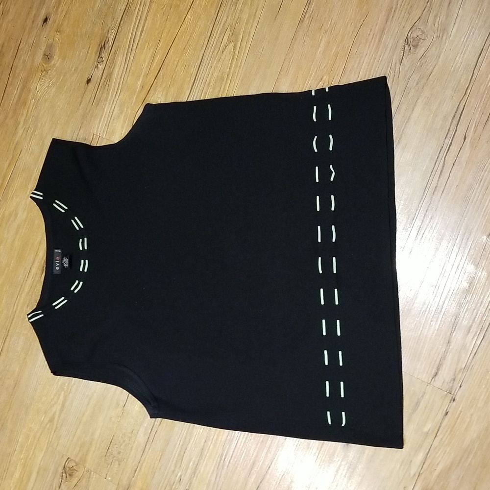 Evie woman black sleeveless top w/ lime green accents sz 2X EUC